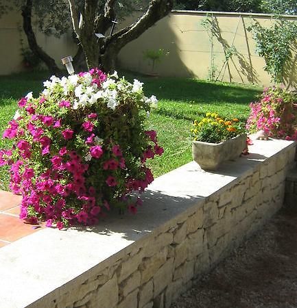 Clos Marjolie Hotel Caromb Esterno foto