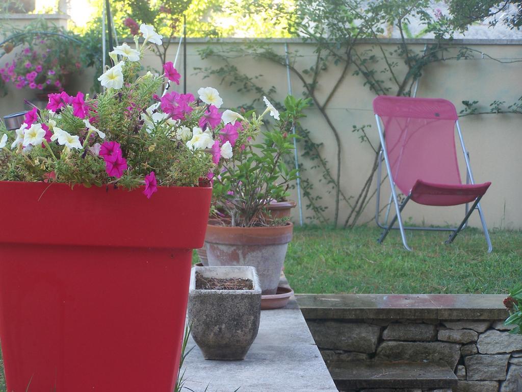 Clos Marjolie Hotel Caromb Esterno foto