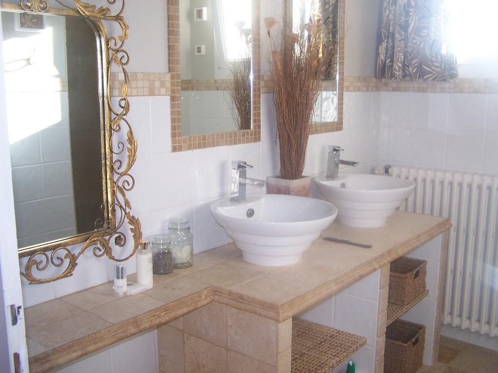 Clos Marjolie Hotel Caromb Esterno foto