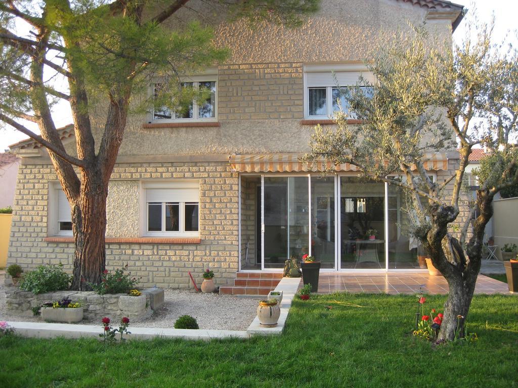 Clos Marjolie Hotel Caromb Esterno foto